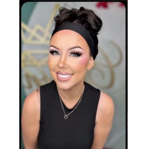 Other - CSC KELSI HEADBAND WIG